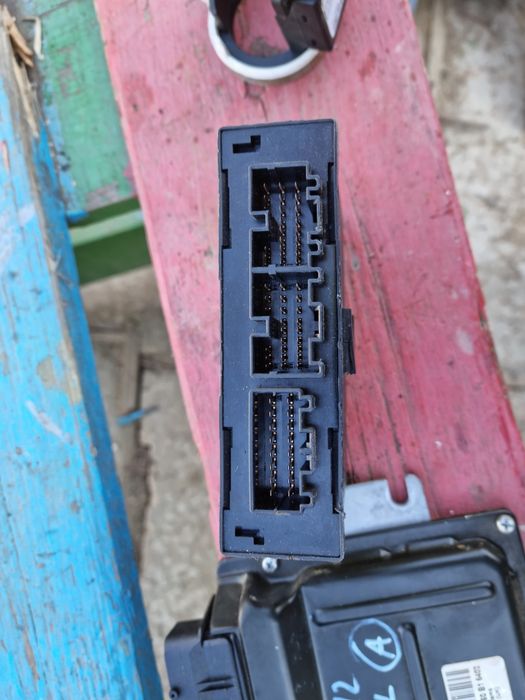 Chit kit pornire calculator motor ECU Nissan Primera P12 2.0i benzina