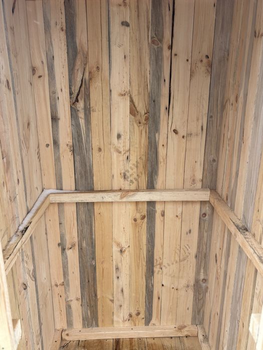 Туалет деревянный