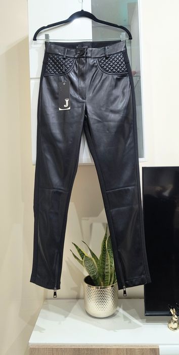 Дамско бюстие кроп топ Junona Юнона черна риза широк панталон