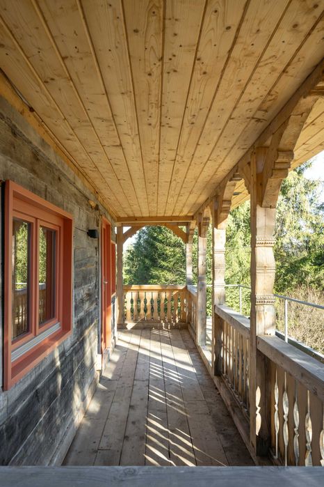 Cel mai frumos eco resort din Apuseni este disponibil
