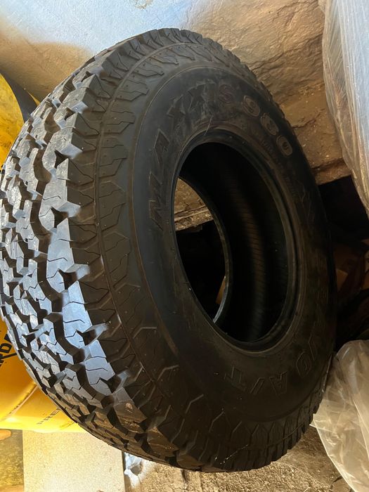 Продам резину Maxxis 980 Bravo A/T в размере LT285/75R16.