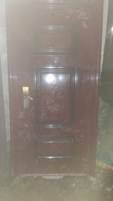 Железный двер бу