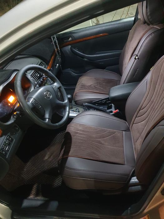 Продам чехлы на сиденья авто