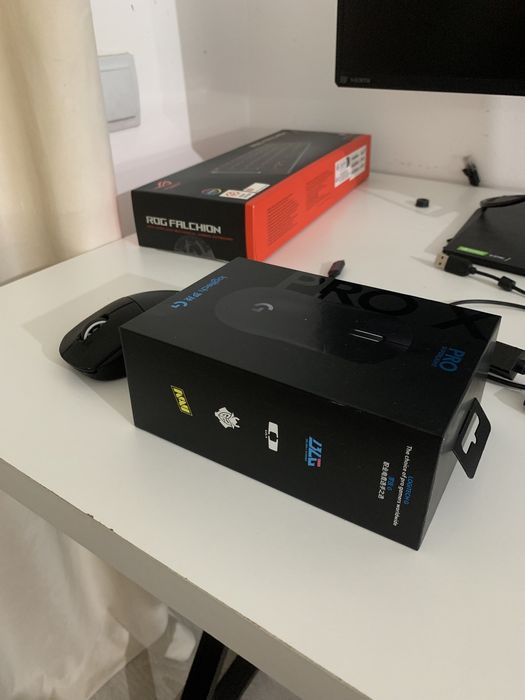 Продам мышку superlight 1 в идеале