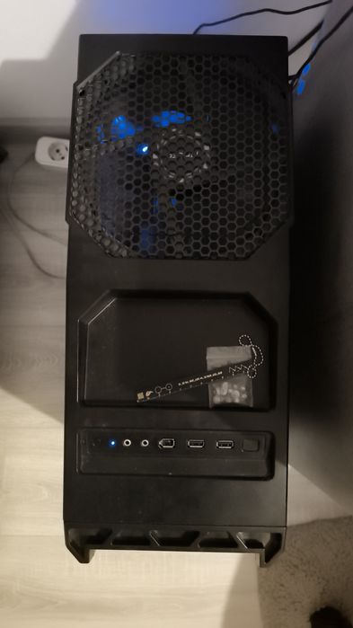 PC unitate gaming i7/Radeon RX 570(4GB)/16GB  RAM
