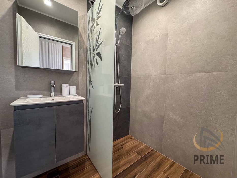 Дава се под наем Тристаен апартамент в Бургас, Лазур - 100 кв.м за 1683 € - Снимка #14