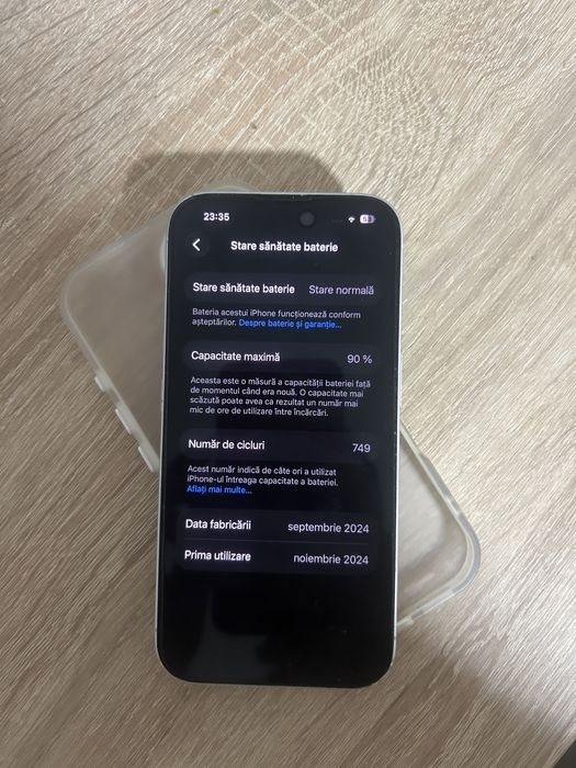 Iphone 16 disponibil-alb