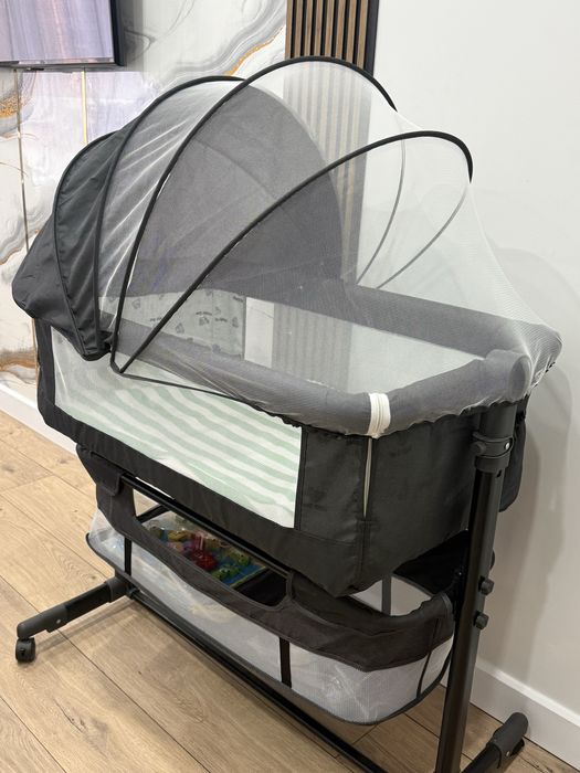 Продам кроватку ! Новая  , просто собрали и стоит