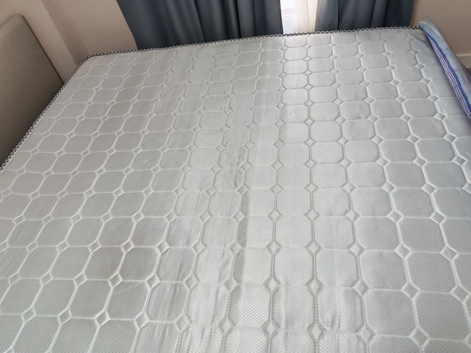 Матрас 180*200. новый