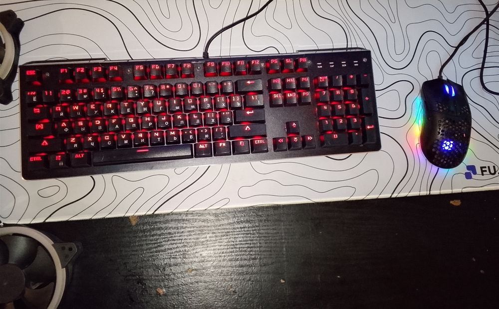 Продам клавиатура мышь и вентиляторы для корпуса