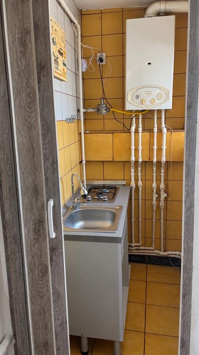 Garsoniera de inchiriat