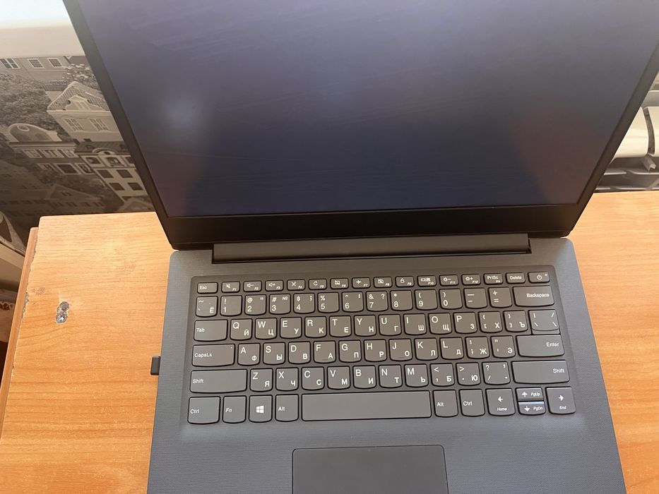 Продам ноутбук Lenova LAPTOP - MI506AFG