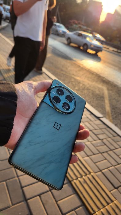 OnePlus 12 512гб