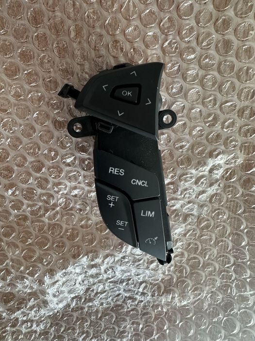 Ford Mondeo Mo V camera lane assist si comenzi butoane volan tempomat