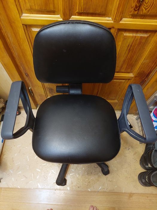 Компьютерное кресло