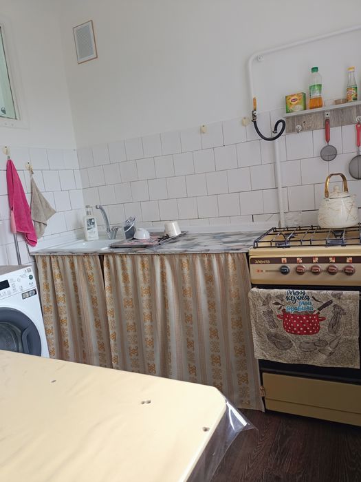 Срочно.Сдам квартиру 2х. Центр.