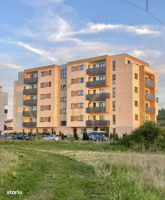 Apartament 2 camere, modern, zona Sesul de Sus