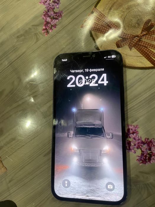 iPhone 12, 128 гб с гарантией