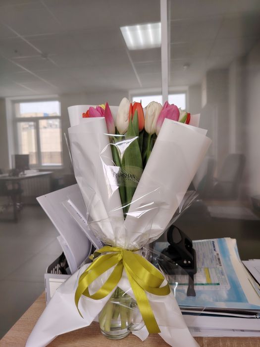 Продам свежий букет тульпан