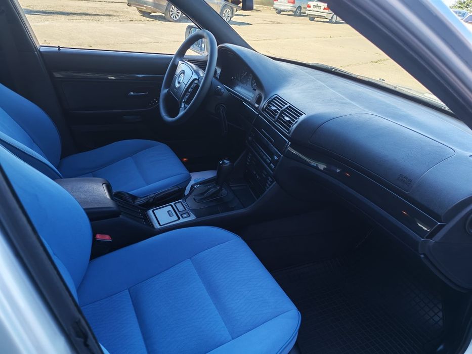 Vând bmw seria 5 E 39