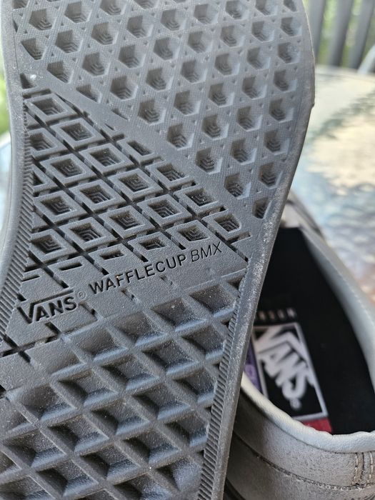Vans nr 42 lungime 27 cm