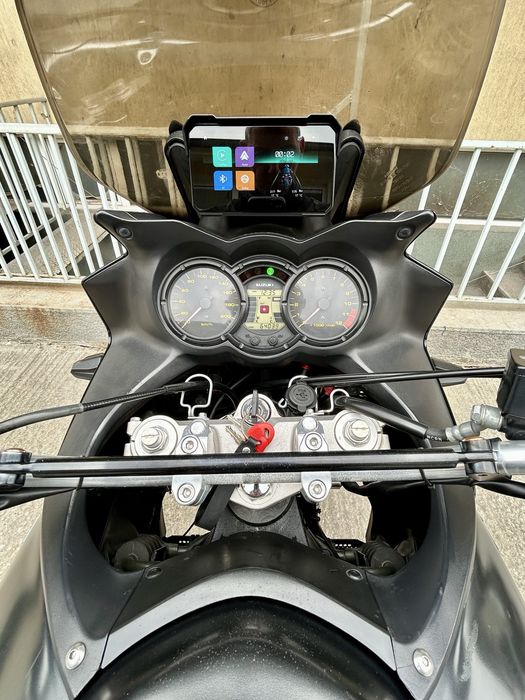 Suzuki V-strom DL650