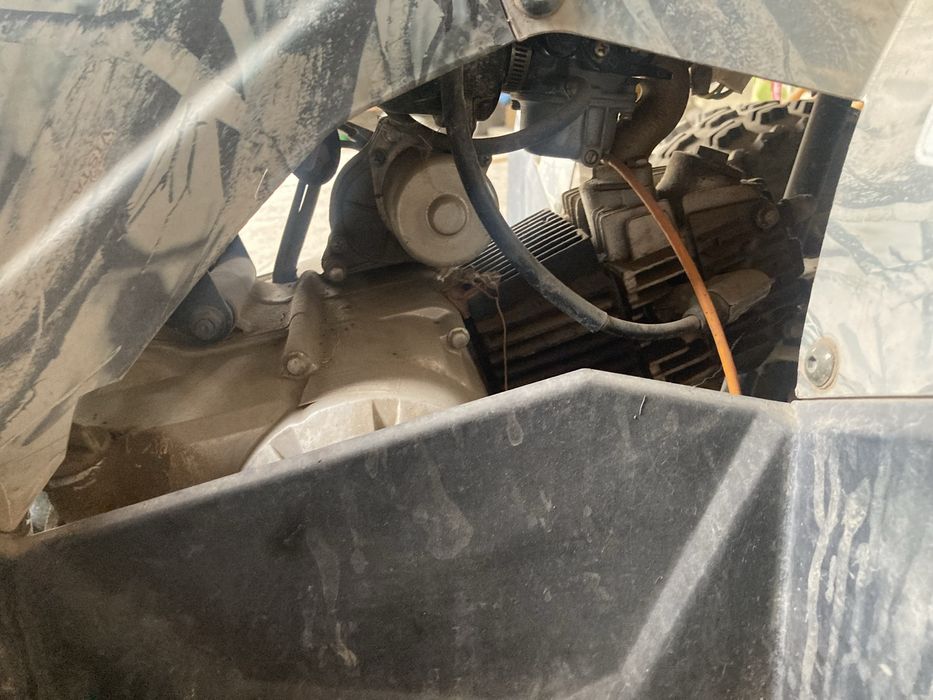 Продам квадроцикл гризли