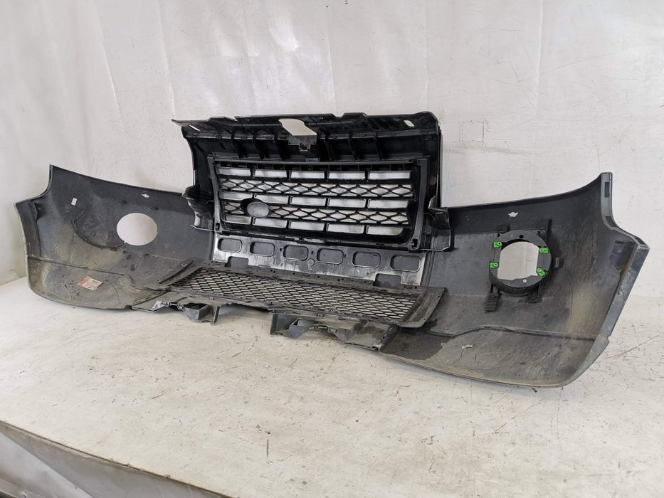 Предна броня с централна решетка Авариран Ленд Ровер Фрийлендер 2 / La