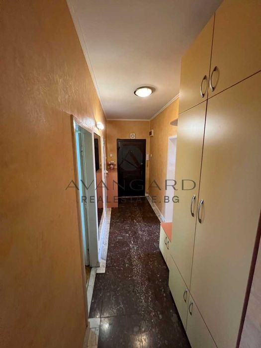 Продава се Тристаен апартамент в Пловдив, Кючук Париж - 81 кв.м за 920 €/кв.м - Снимка #11