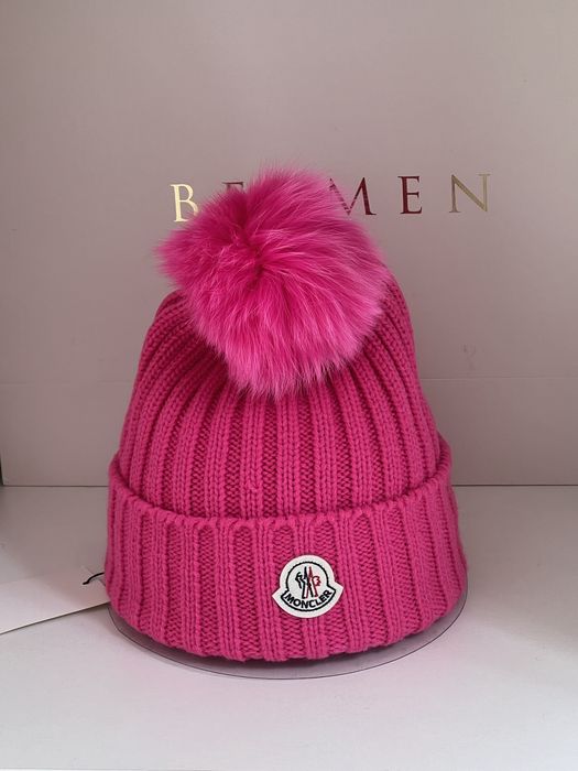 Продам шапки Монклер 1:1