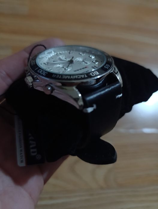 Мъжки   часовник