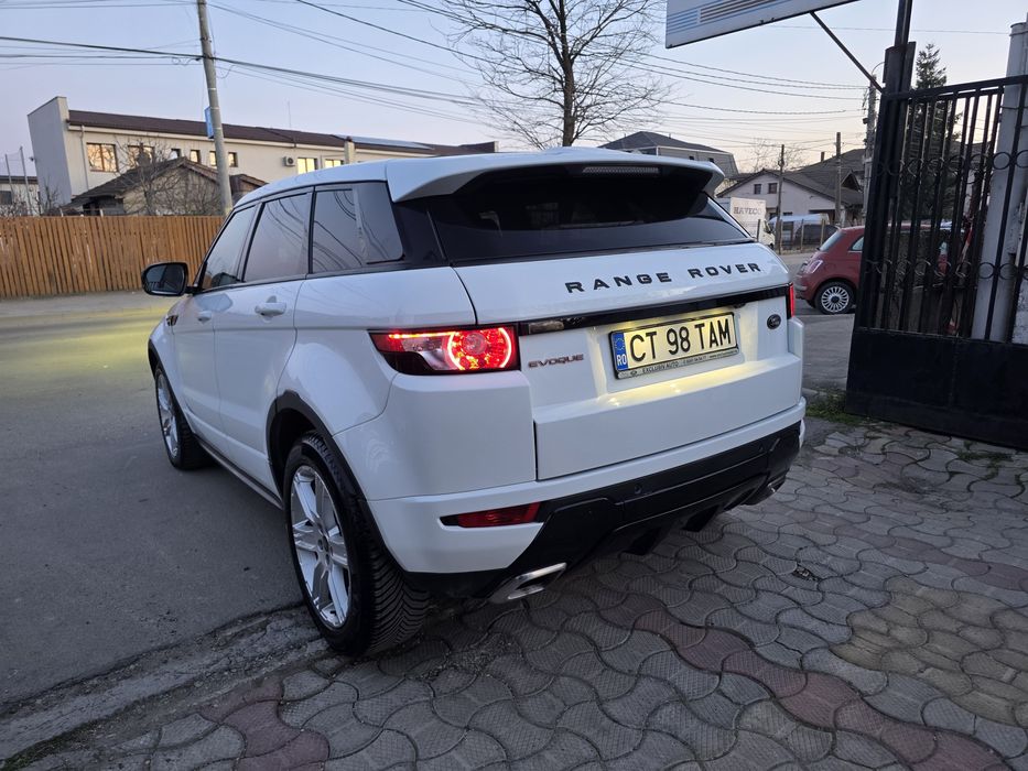 LandRover Range Rover EVOQUE *R-Dynamic*/ 2.2 TD4 4x4 FULL