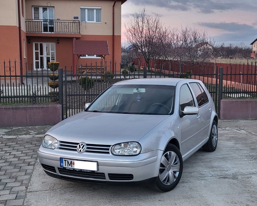 Wolkswagen Golf 4 motor 1.6 benzina 105 cp an 2002 euro 4