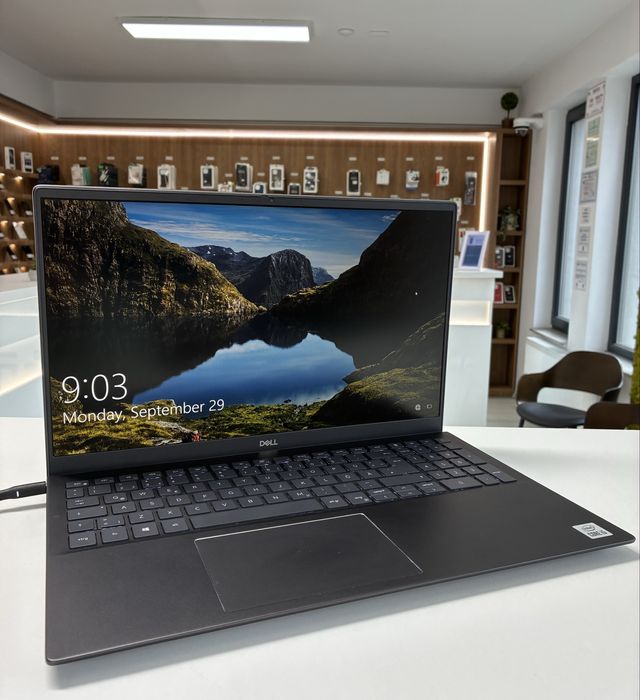 Laptop Dell Vostro 5501 | i5-1035G1 | 8GB RAM | 256GB SSD | 15.6"