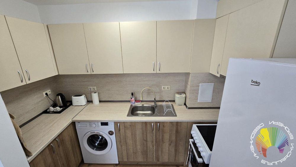 Дава се под наем Двустаен апартамент в Бургас, Лазур - 65 кв.м за 510 € - Снимка #4