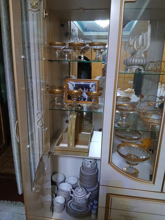 Горка, мебель стенка