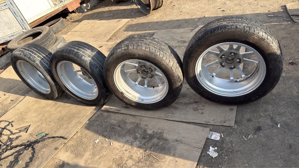 Продам Диска с шинами