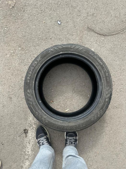 225/50/17 шины в очень хоршем состоянии