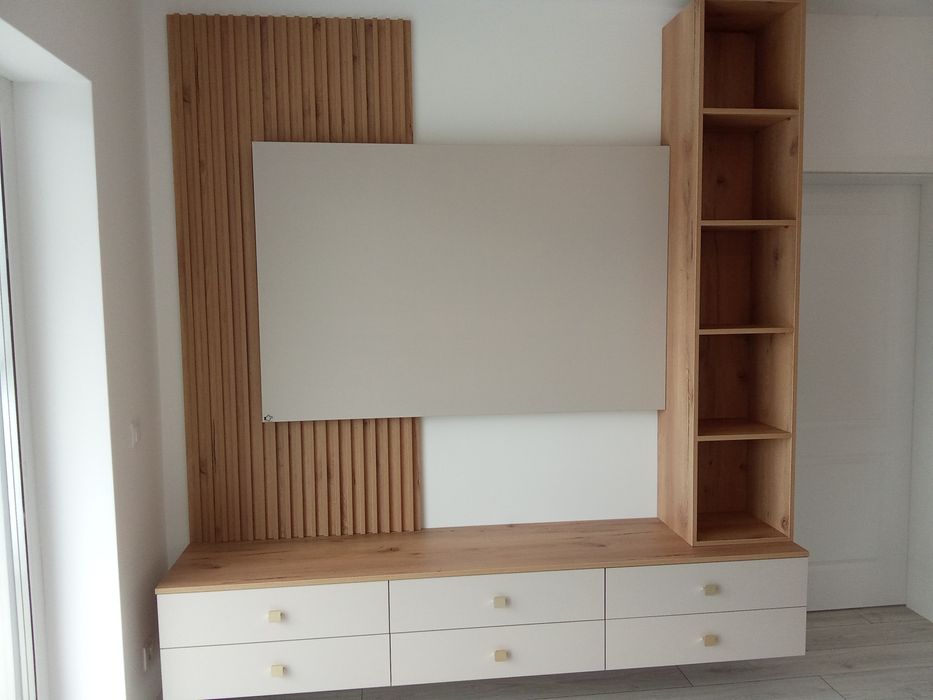 Montaj mobilier impachetat sau la comanda