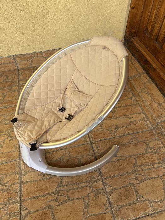 Leagan balansuar electric bebelusi muzica