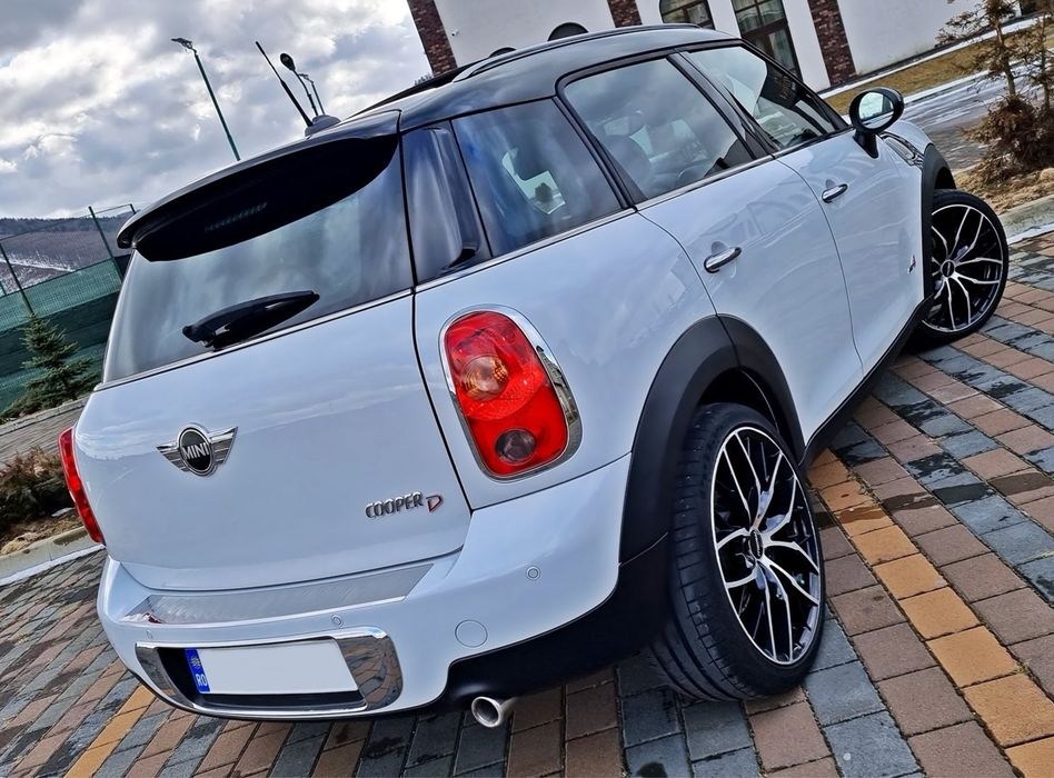 Mini Cooper 4x4 2011 -Full ,Panoramic,Piele,Intretinut