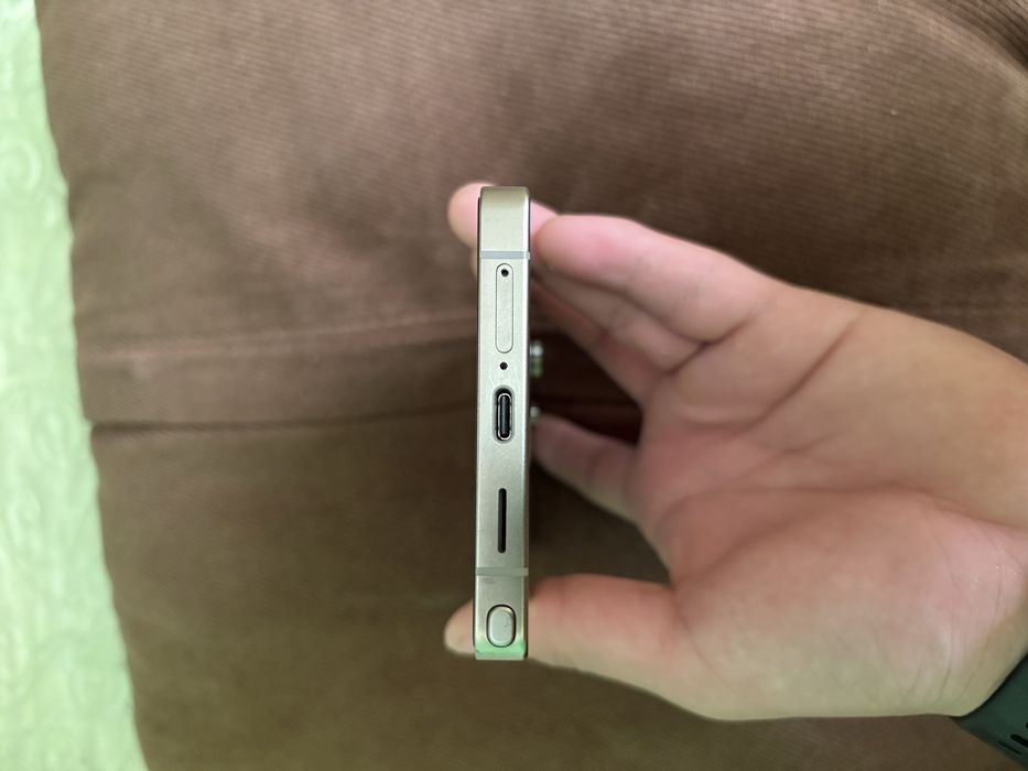 Продам Samsung Galaxy s25 ultra