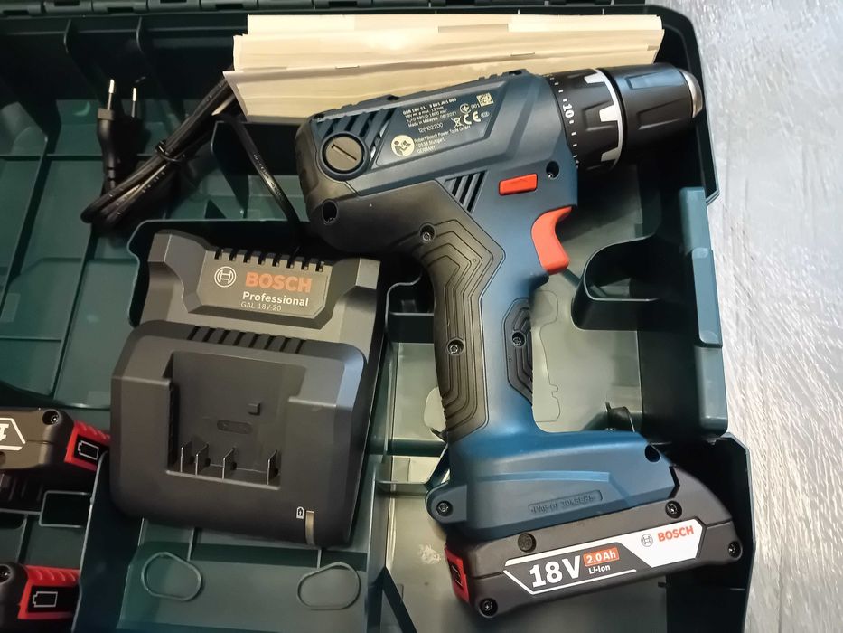 Акумулаторен Винтоверт Bosch Professional GSR 18V-21 с 3 батерии