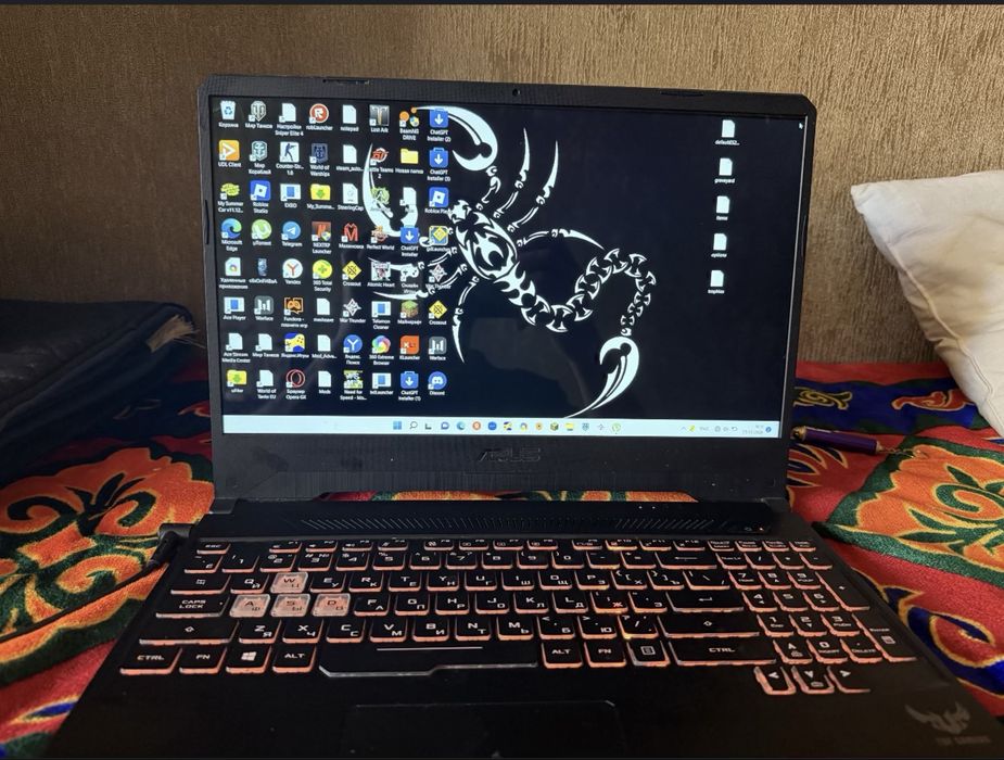 Игровой ноутбук ASUS