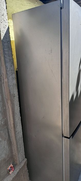 Продаётся холодильник