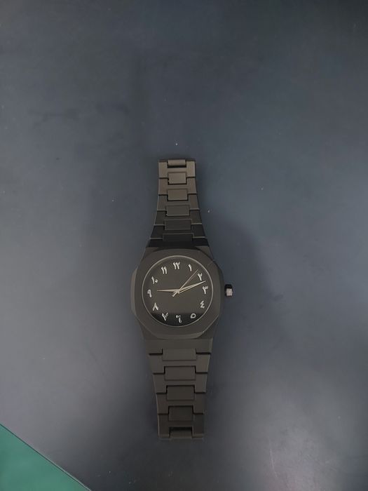 Продам арабские наручные часы