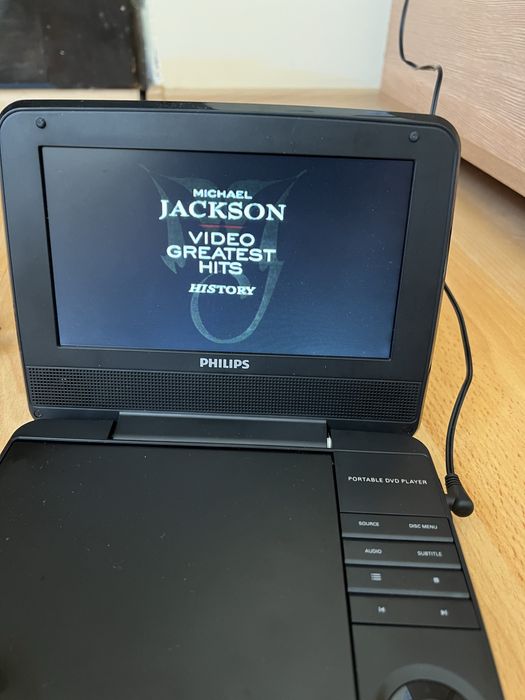 Преносим DVD / CD плеър Philips