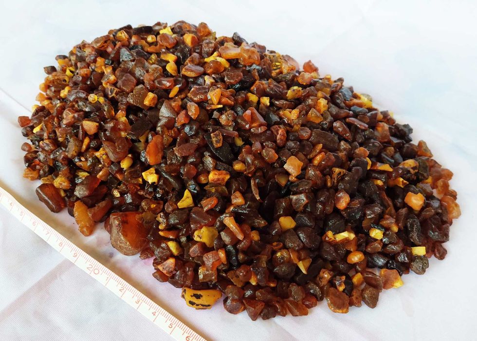 Натурален Балтийски Кехлибар 642 гр