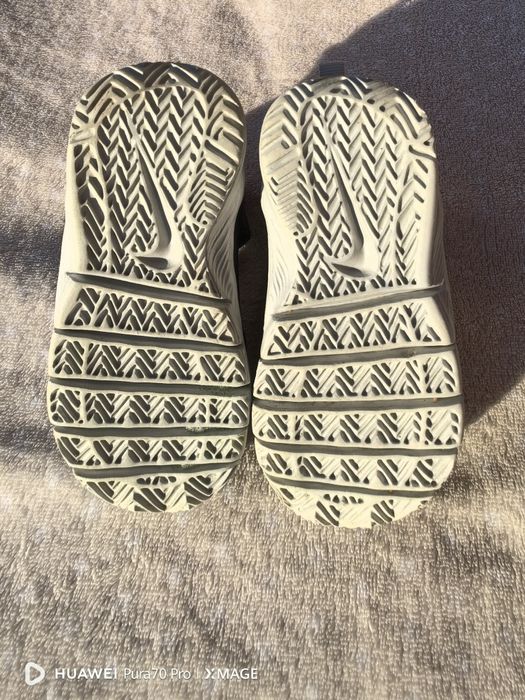 Детски маратонки nike номер 21 стелка 11см нови