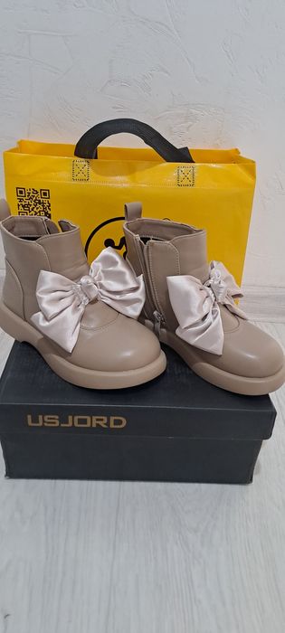 Демисезонные сапоги